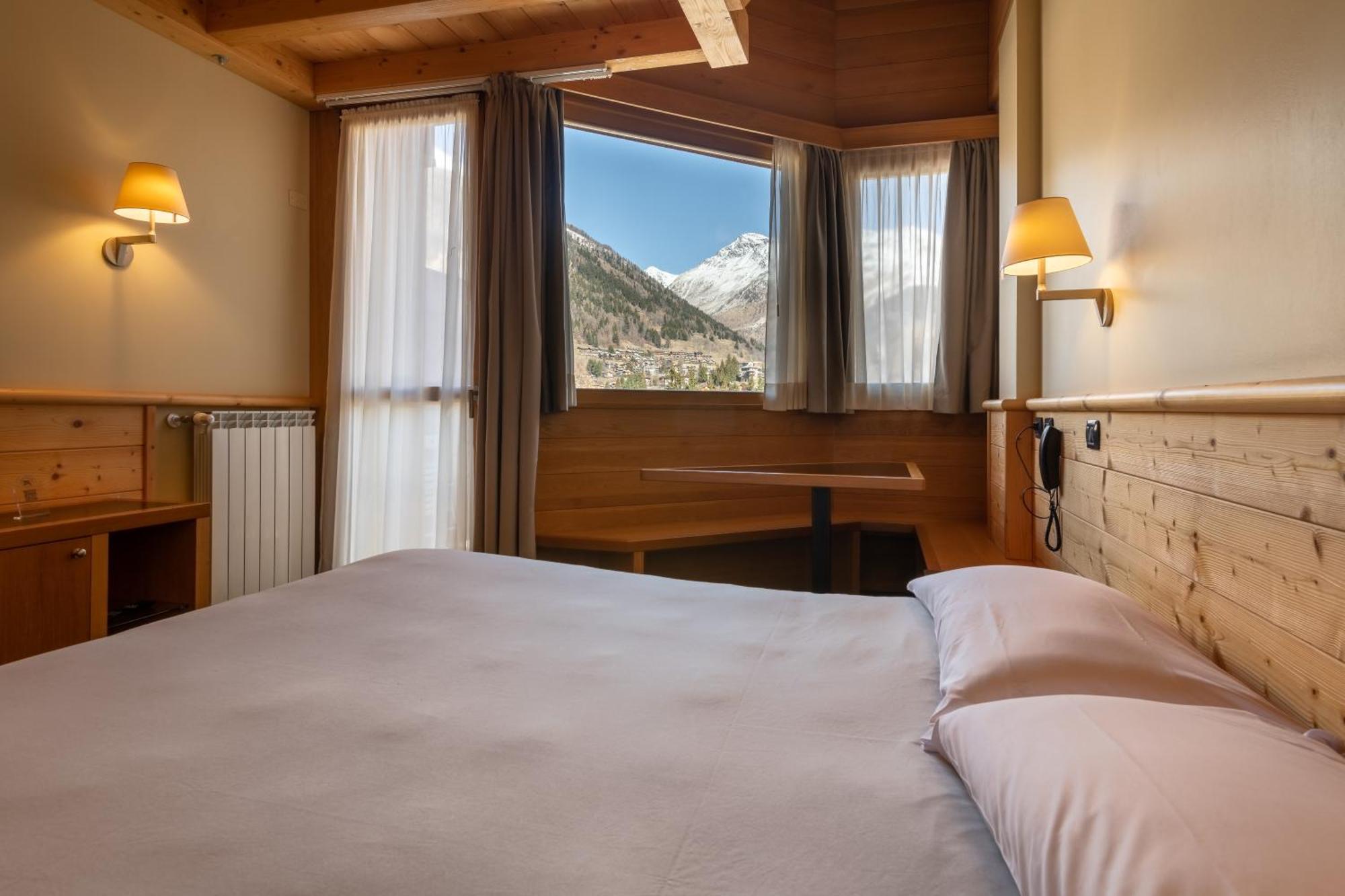 Hotel Garni Pegra Ponte Di Legno Dış mekan fotoğraf