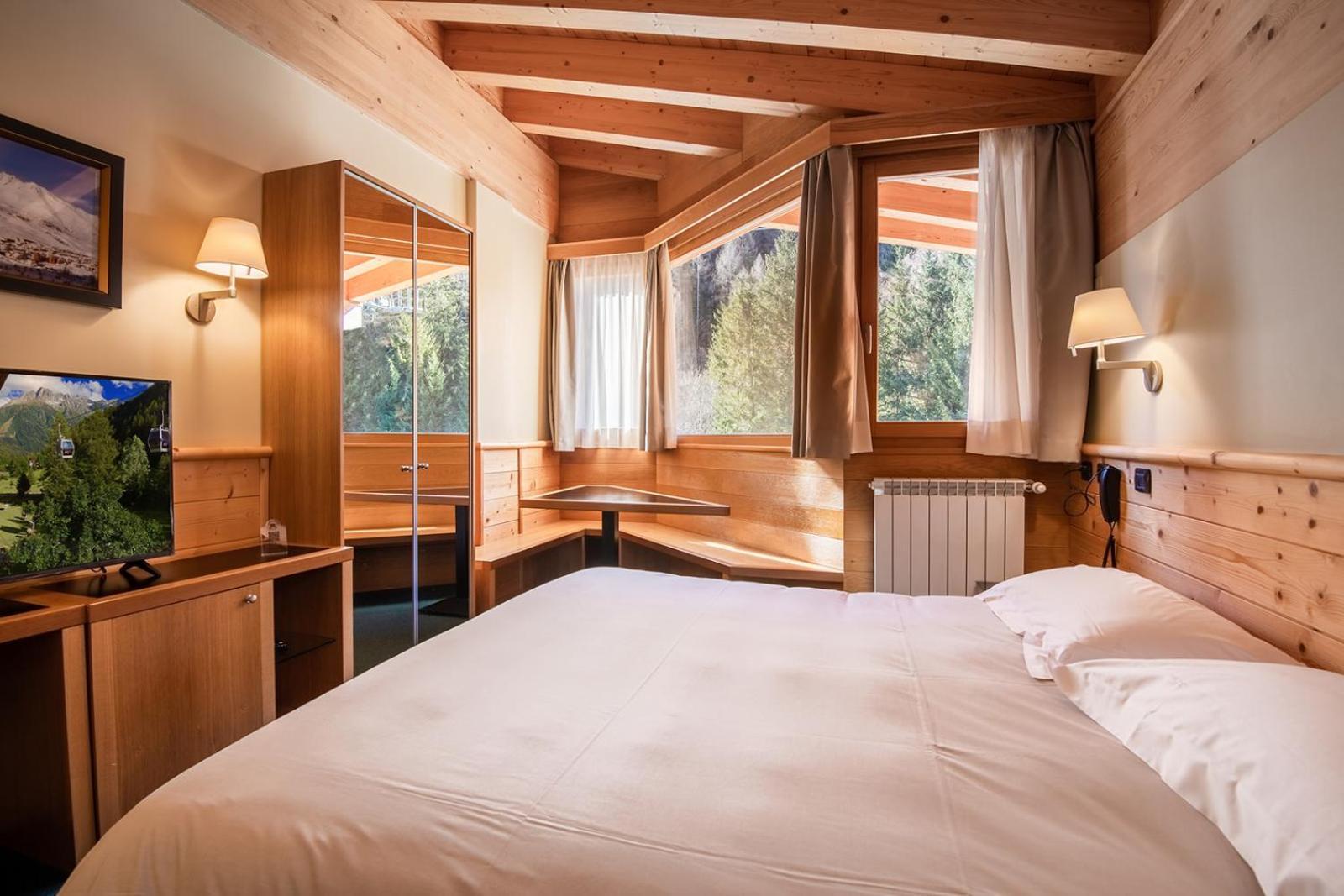 Hotel Garni Pegra Ponte Di Legno Dış mekan fotoğraf